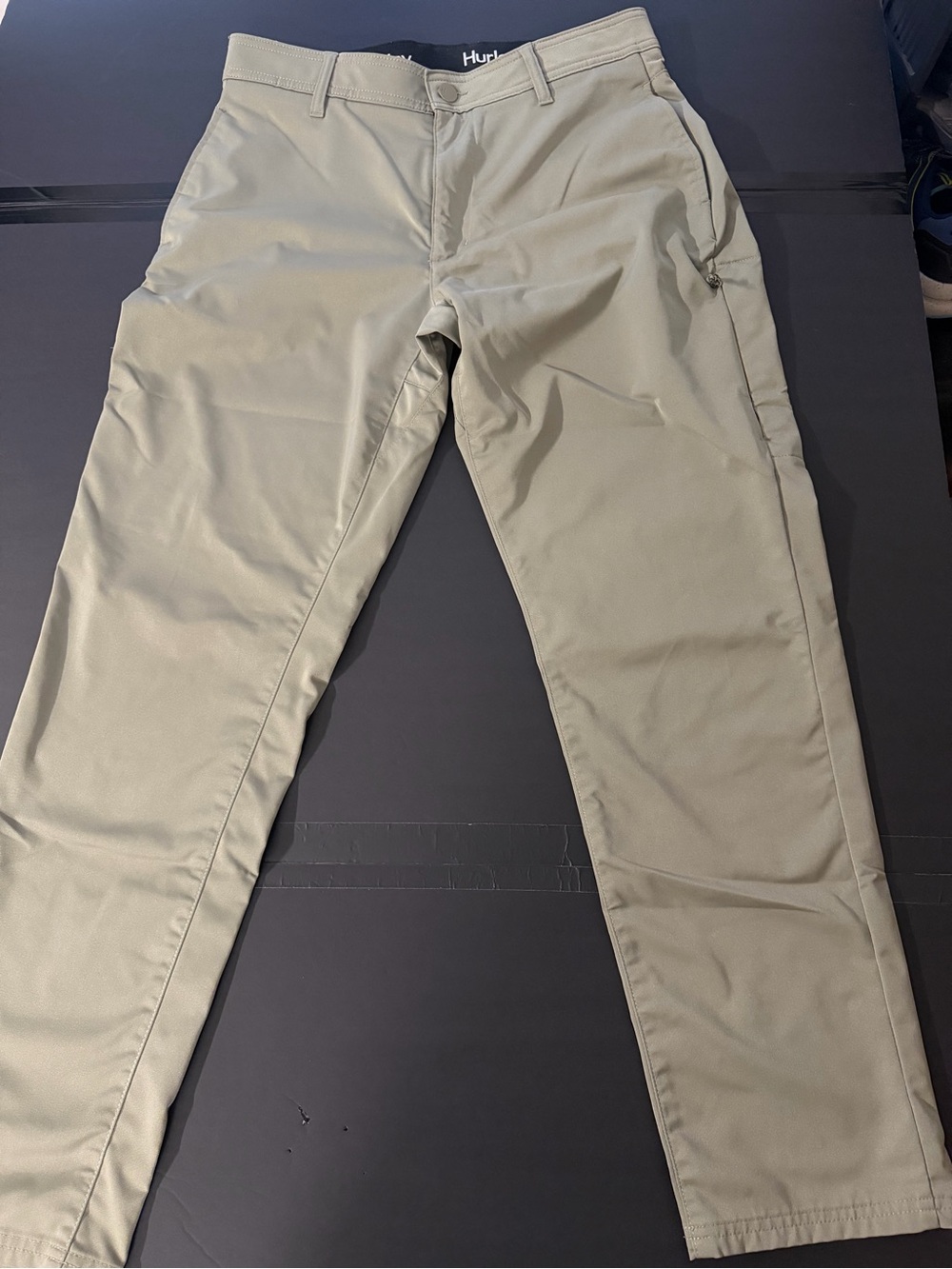 Hurley Men's Performance Golf / Trek Chino Pants Light Olive - Size 34